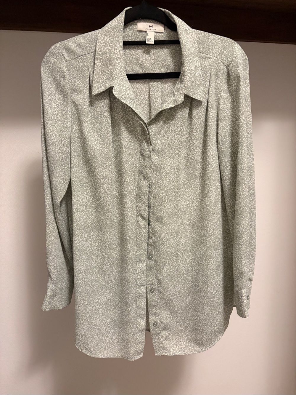 H by Halston Light Green Button-Down Blouse